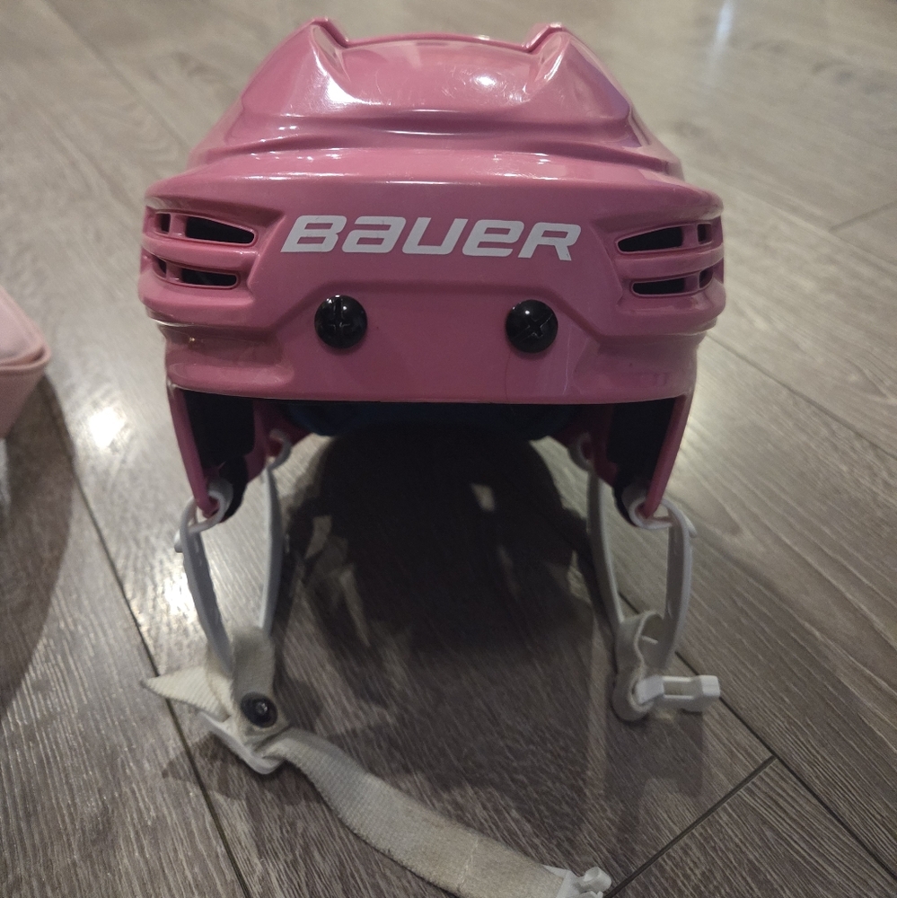 Bauer Hockey helmet (Prodigy)